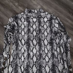 Snakeskin Print Turtleneck Top